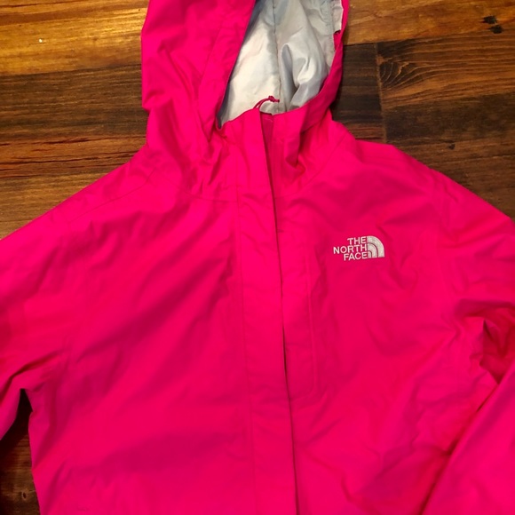 The North Face Jackets & Blazers - Women’s North Face Rain Jacket sz M The North Face Jackets & Blazers - Women’s North Face Rain Jacket sz M